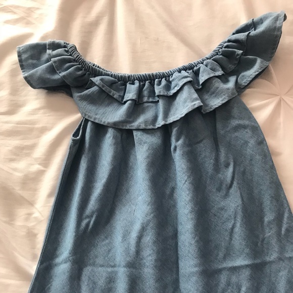 Ruffled off the shoulder jean dress - Picture 2 of 6